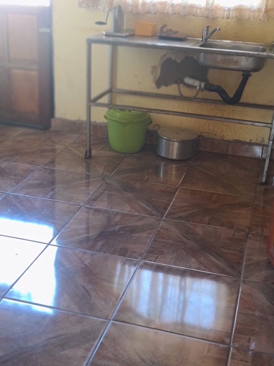 3 Bedroom Property for Sale in Molifi Tau Kloof Free State